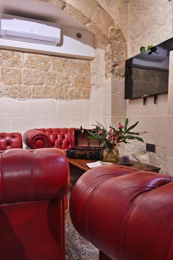 Il-Kastell - Not Only For Royals Ξενοδοχείο Victoria Εξωτερικό φωτογραφία
